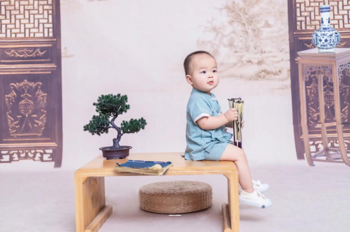 厦门宝宝眼袋发黑